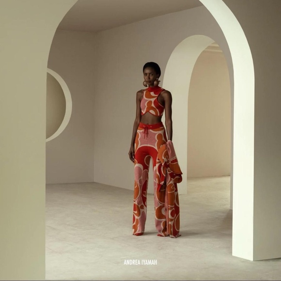 ANDREA IYAMAH set - Picture 2 of 6